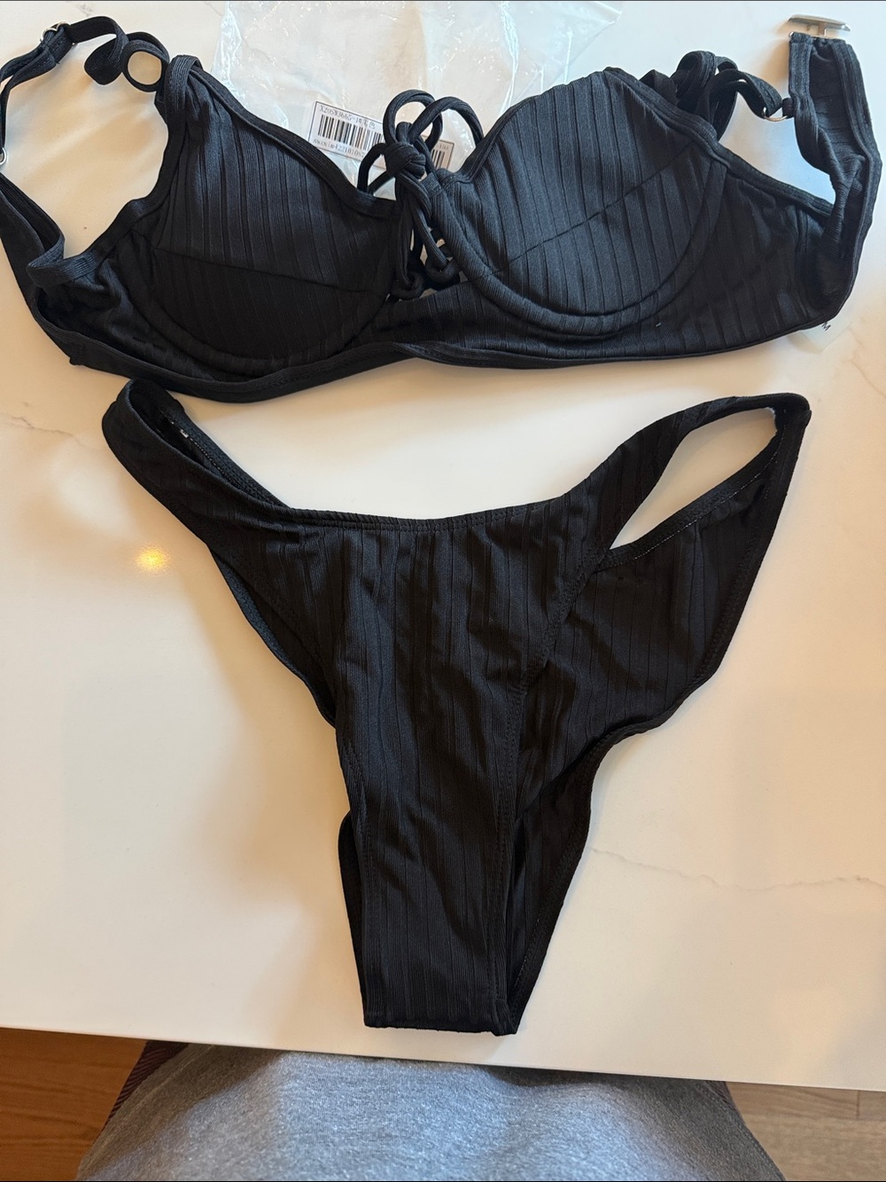 Women's Black Ribbed Underwire Bikini Set